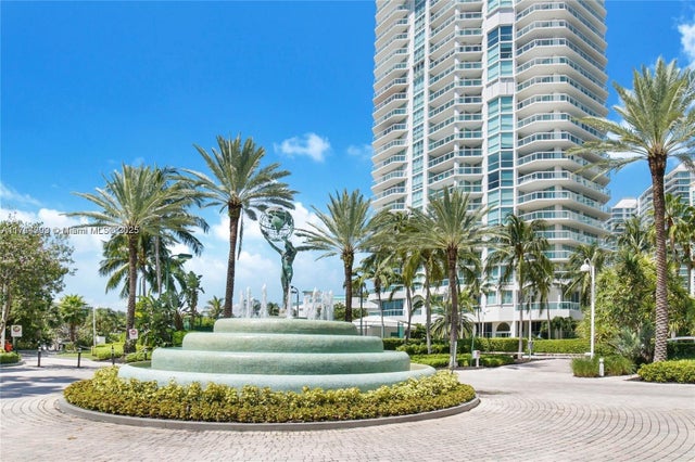 3 of 5 - 16400 Boatslip Collins, Sunny Isles Beach, FL