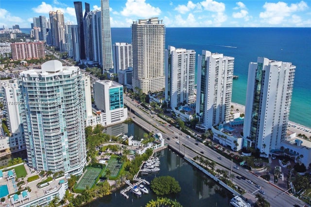 4 of 5 - 16400 Boatslip Collins, Sunny Isles Beach, FL