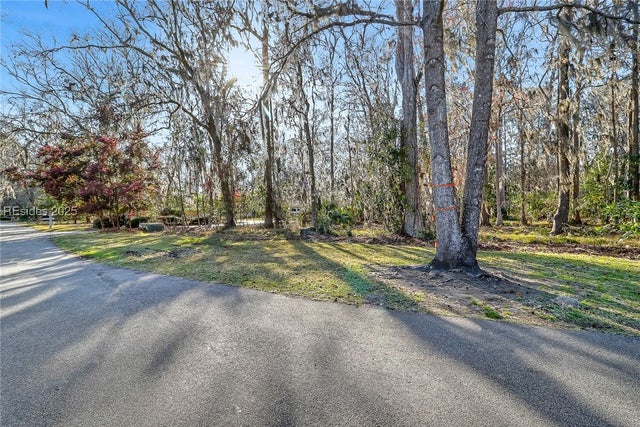 Photo of Listing #451086