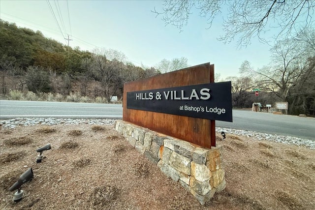 57 Lodge Trail, Santa Fe