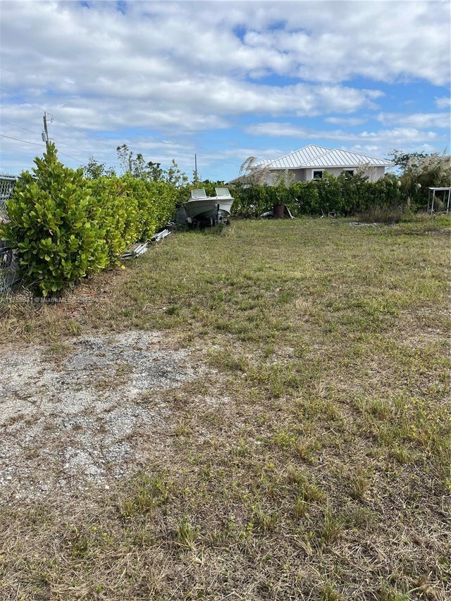 5 of 5 - 189xx Sw 354, Florida City, FL