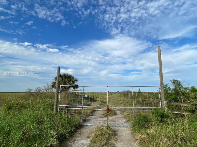 1 of 10 - 3700 State Rd 70, Lake Placid, FL