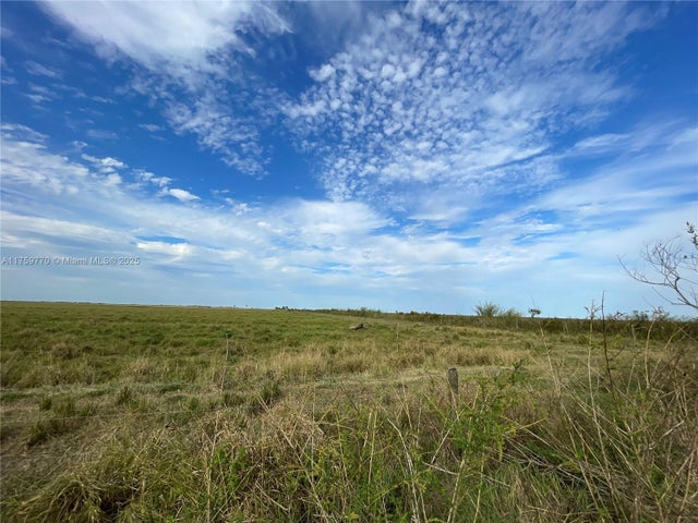 2 of 10 - 3700 State Rd 70, Lake Placid, FL