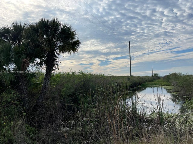 3 of 10 - 3700 State Rd 70, Lake Placid, FL