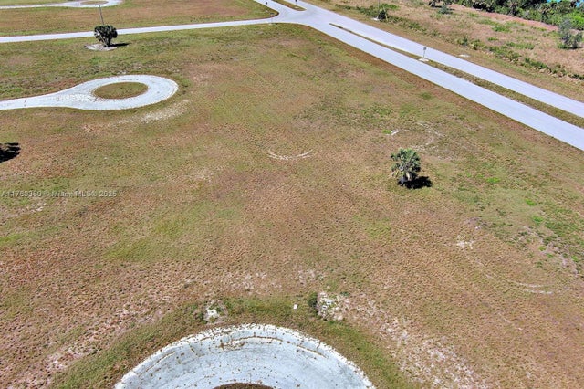 4 of 18 - 15 Cottonwood Ct, Port Charlotte, FL