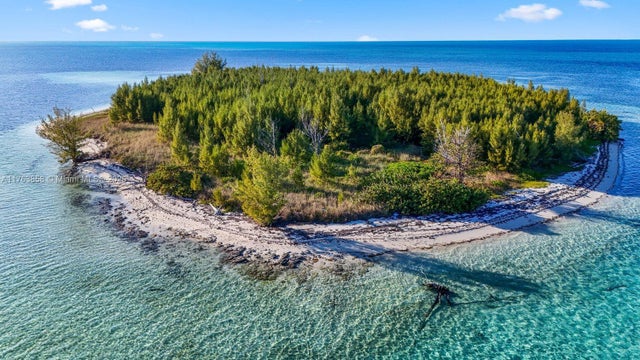 2 of 17 - Bahamas Island, , 