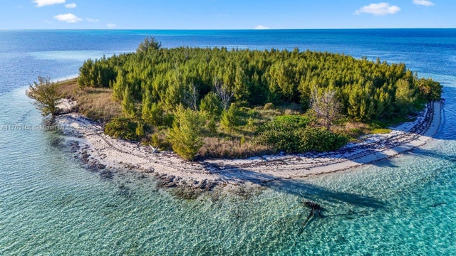 2 of 17 - Bahamas, , 