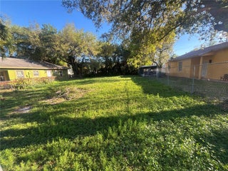 Photo of Listing #A11767903