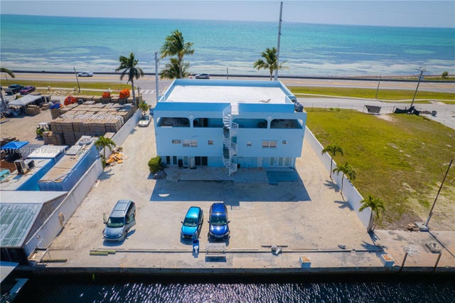 1 of 5 - 74560 Overseas Hwy, Islamorada, FL