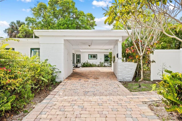 5 of 21 - 836 Sw 18th Ct, Fort Lauderdale, FL