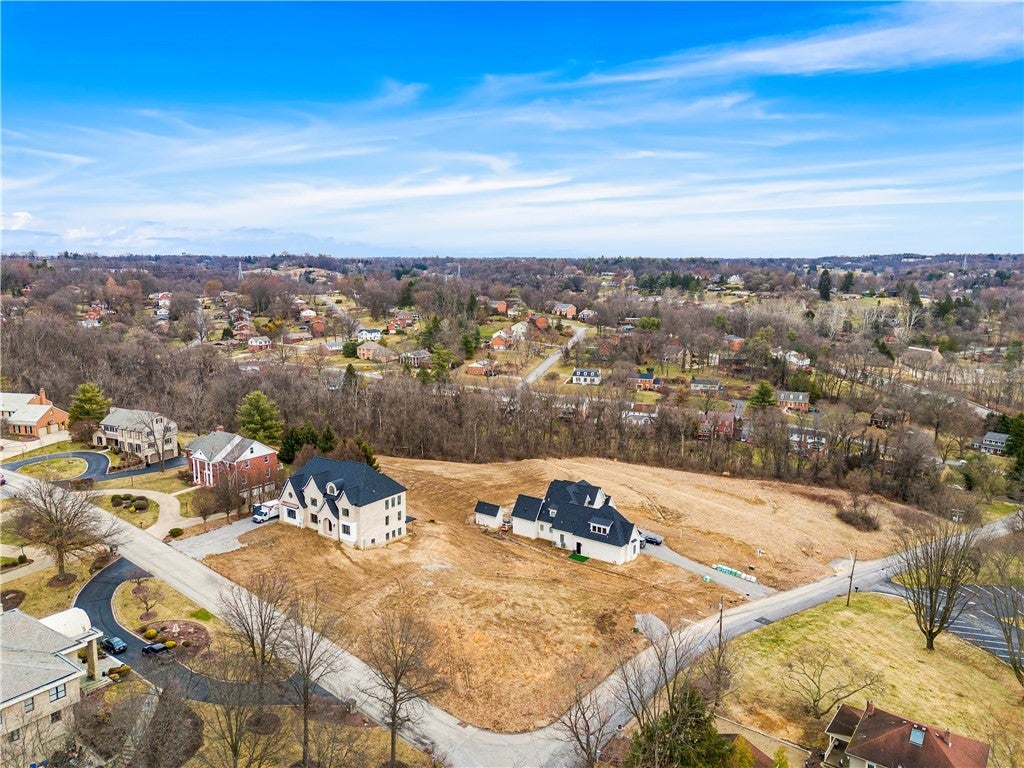 1661 Hollow Tree Drive, Upper St. Clair