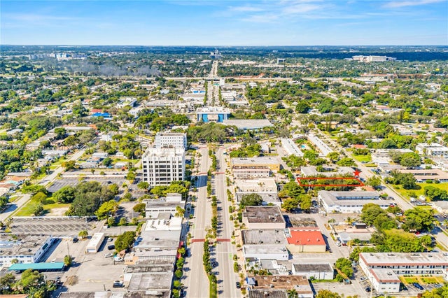 5 of 5 - 2500 Polk St, Hollywood, FL