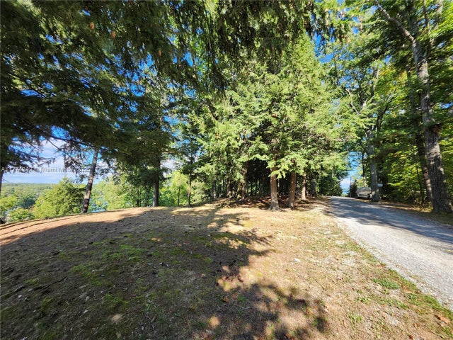 4 of 26 - 18443 Otter Point Road, , NY