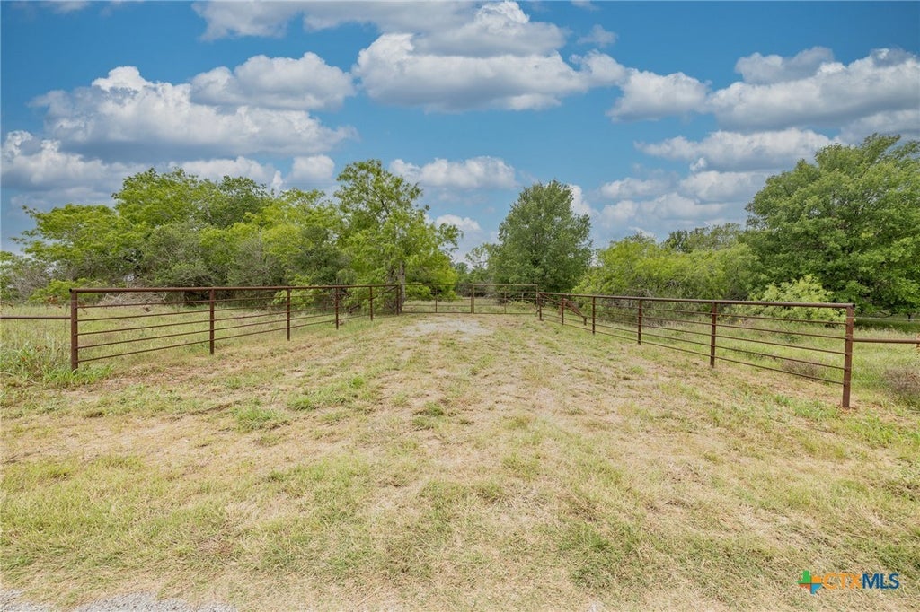 Tbd County Road 238, Gonzales