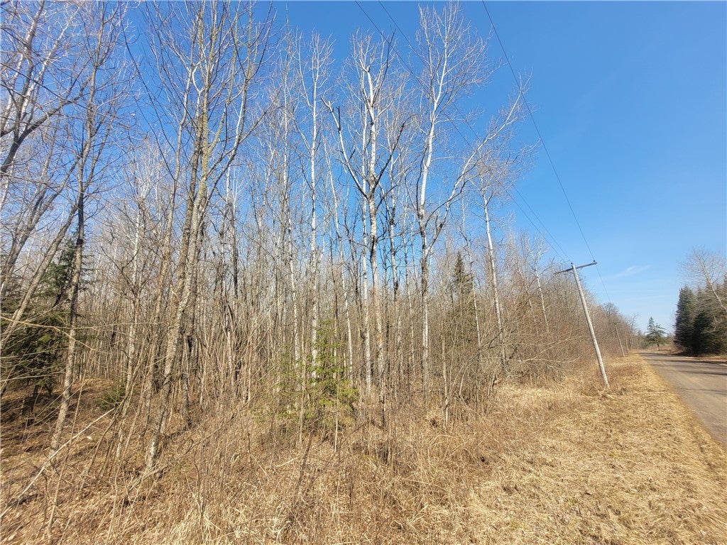 On Cemetery Road, Loretta