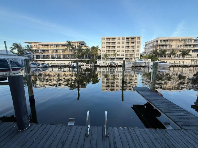 1 of 2 - 322 Hendricks Isle, Fort Lauderdale, FL