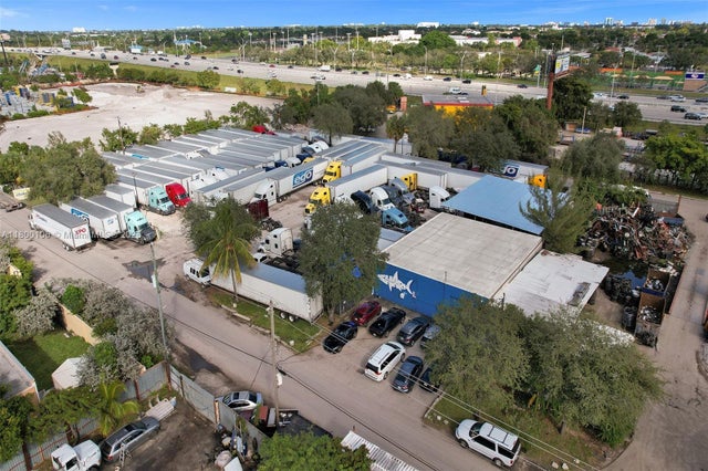 1 of 33 - 850 Nw 12th Ter, Pompano Beach, FL