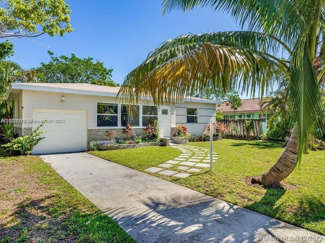 2 of 15 - 1231 N 16th Ct, Hollywood, FL