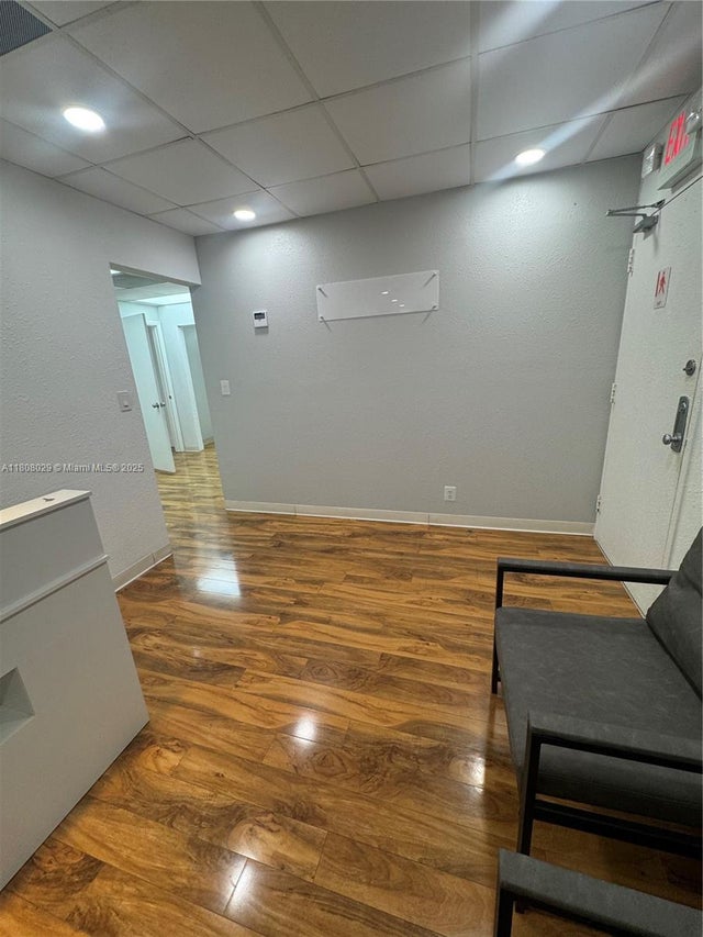 3 of 10 - 17395 N Bay Rd, Sunny Isles Beach, FL