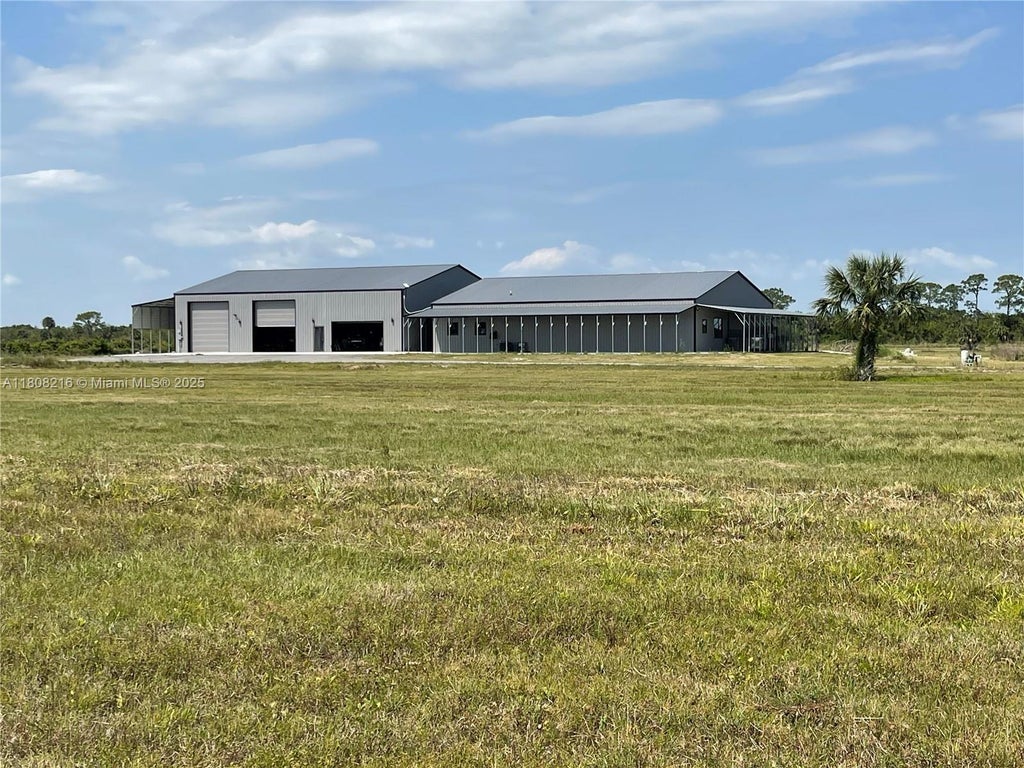 2105 86th Ave Sw, Vero Beach