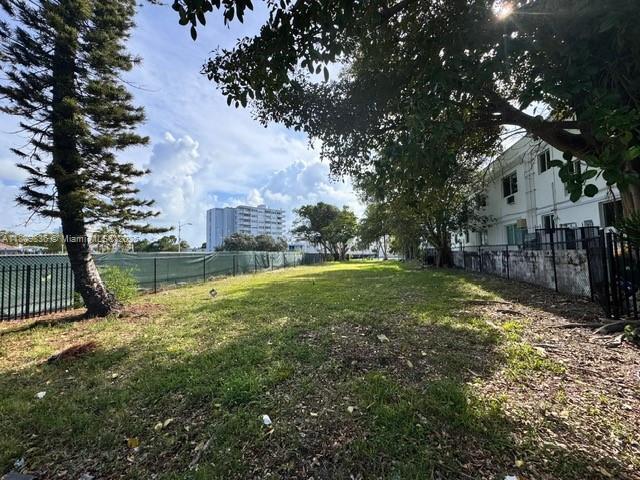6949 Bay Dr, Miami Beach