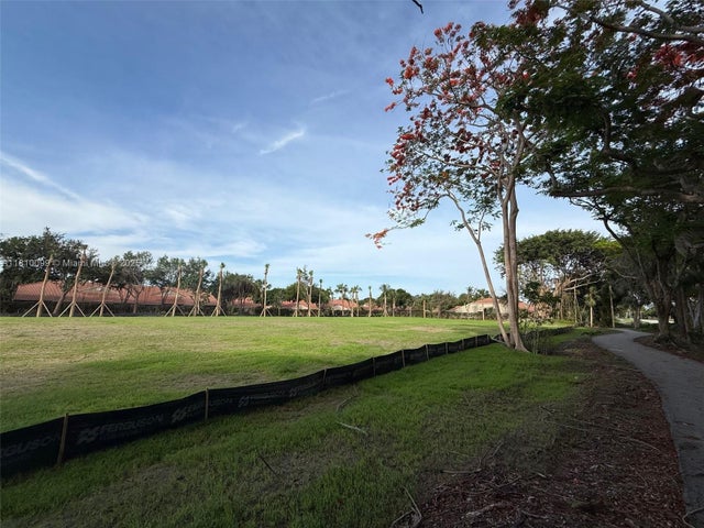 4 of 5 - 12029 S Military Trl, Boynton Beach, FL