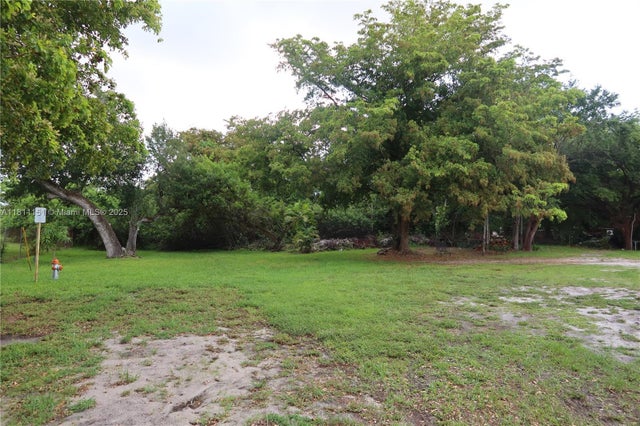 2 of 15 - 5920 Sw 45th Way, Dania Beach, FL