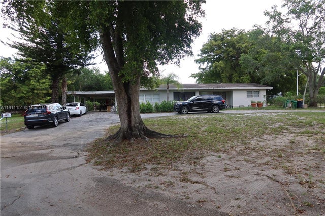 5 of 15 - 5920 Sw 45th Way, Dania Beach, FL