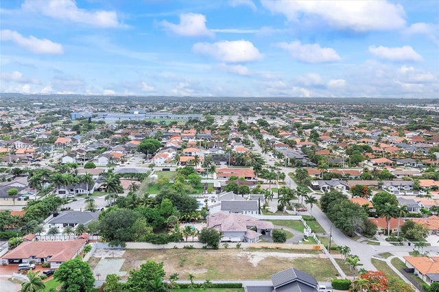 5 of 20 - 14020 Sw 34th St, Miami, FL