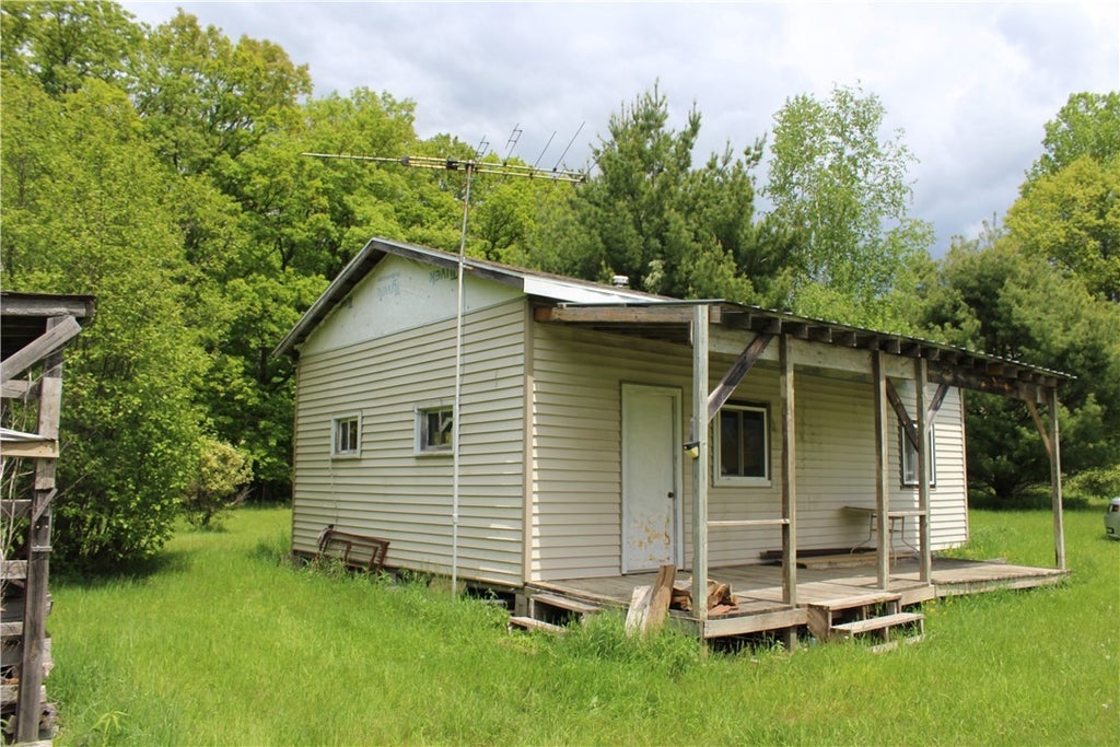 N1649 Miller Avenue, Neillsville