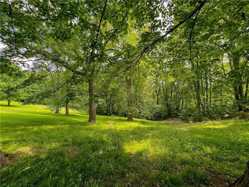 105 Mcclellan Drive, Summit