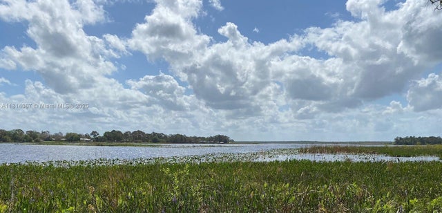 3 of 14 - 2916 Holiday Beach Dr, Avon Park, FL