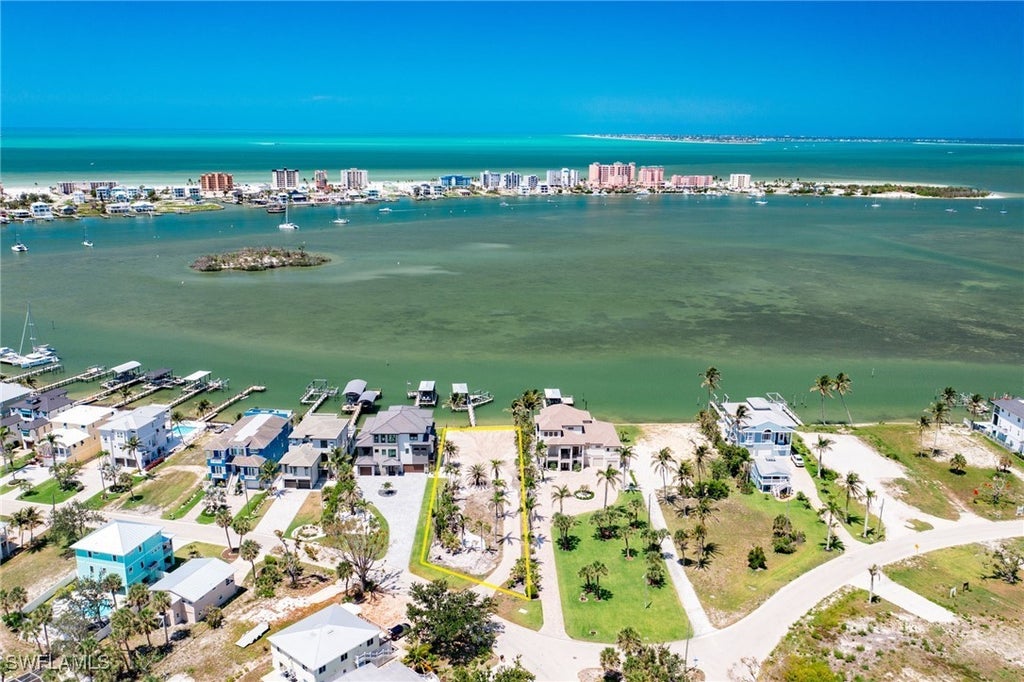 855 San Carlos Dr, FORT MYERS BEACH