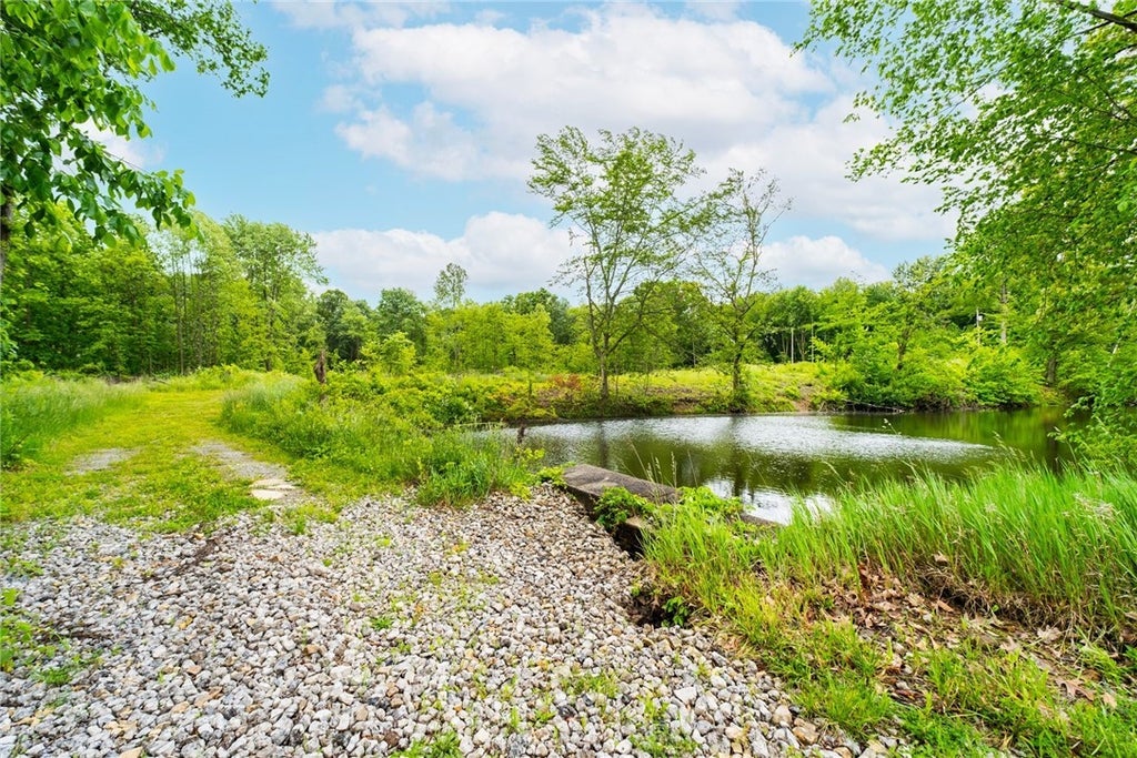 4109 High Hill Road, Pulaski Twp - LAW