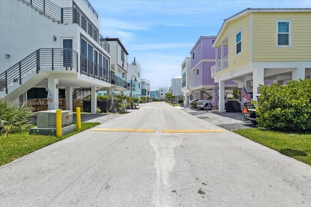 1 of 17 - 94825 Overseas Hwy #70, Key Largo, FL