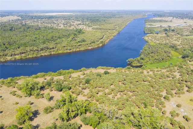 1 of 23 - 23631 Palm Beach Blvd, Other City - In The State Of Florida, FL