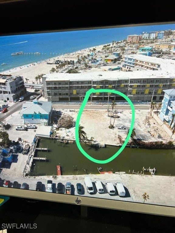 122 Crescent St, FORT MYERS BEACH