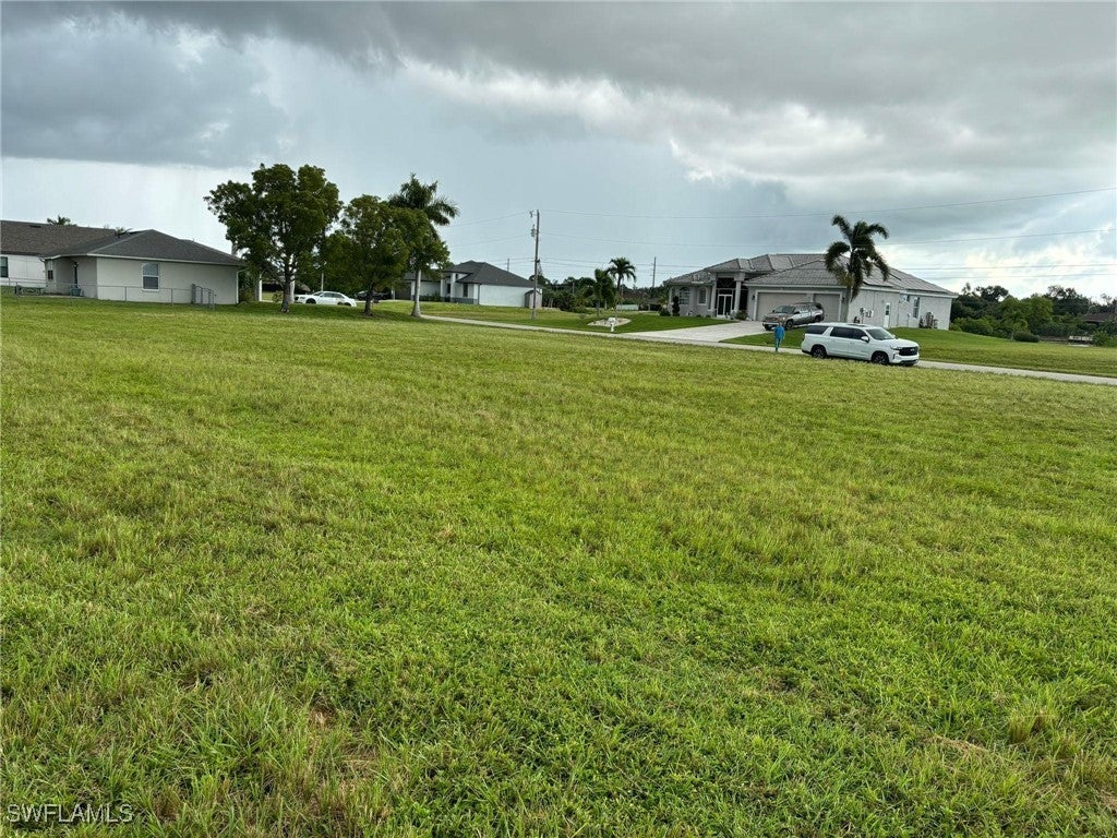 1806 Ne 23rd Ave, CAPE CORAL