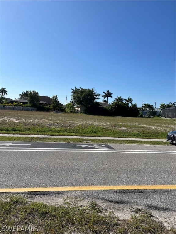 2810 Surfside Blvd, CAPE CORAL