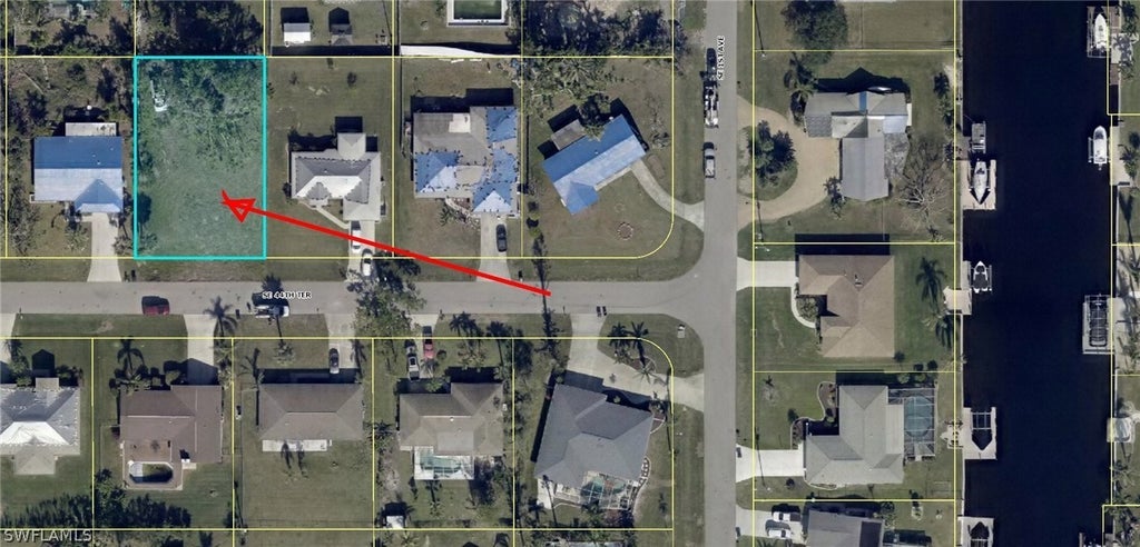 137 Se 44th Ter, CAPE CORAL