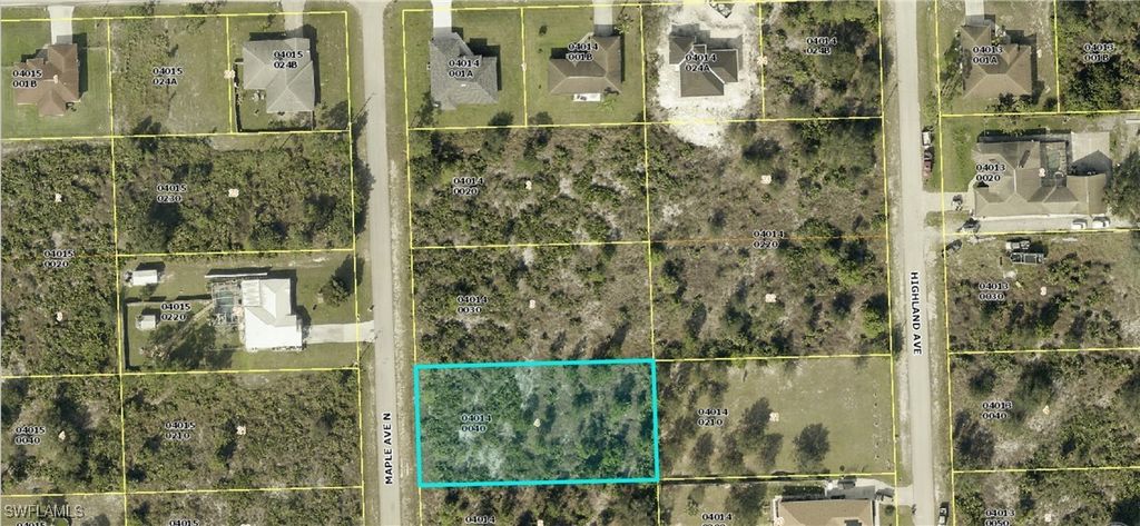916 Maple Ave N, LEHIGH ACRES
