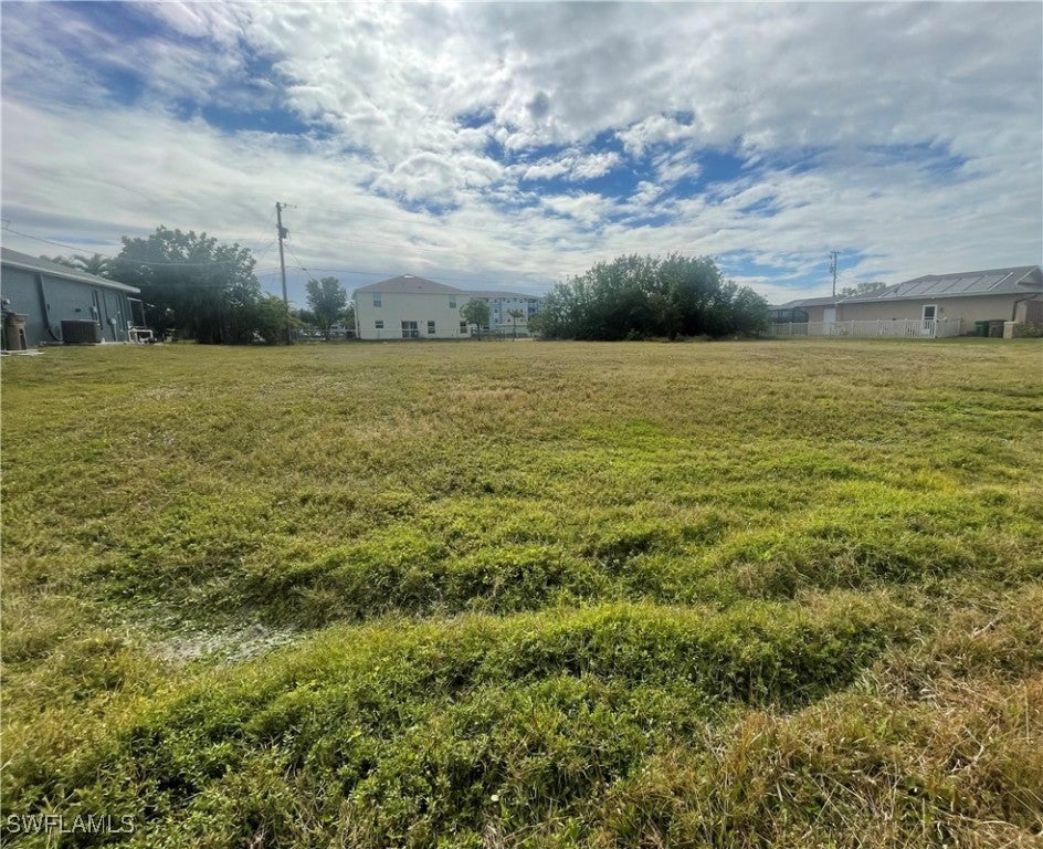 1816 Sw 36th Ter, CAPE CORAL