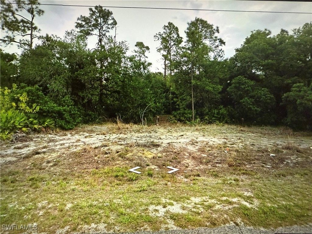 1801 E 15th St, LEHIGH ACRES