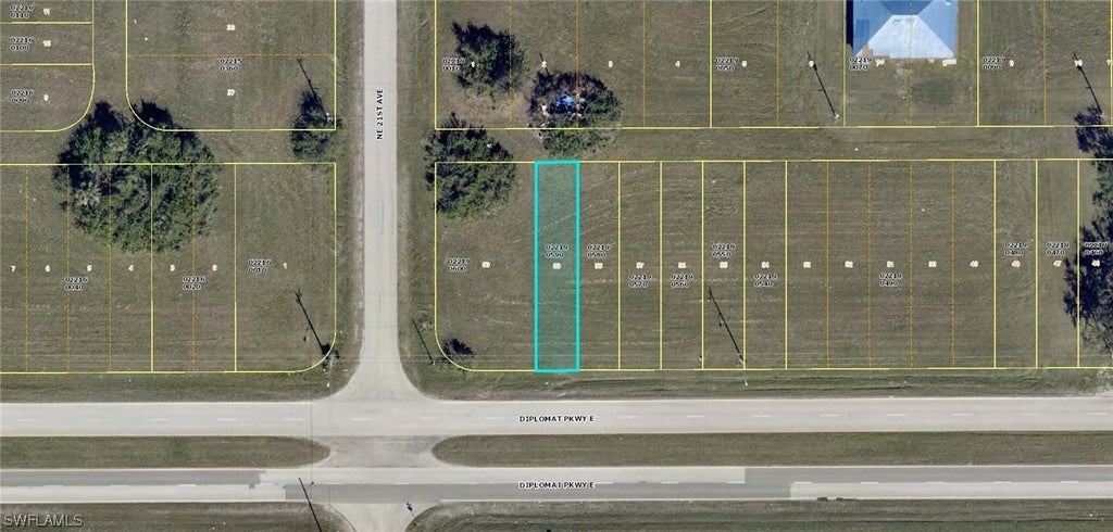 2103 Diplomat Pkwy E, CAPE CORAL
