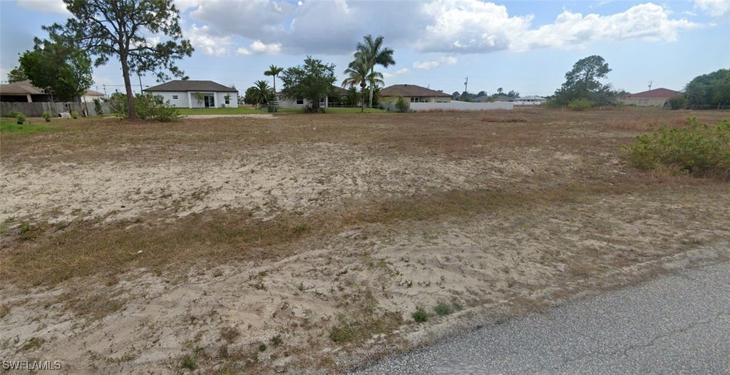 1624 Nw 17th St, CAPE CORAL