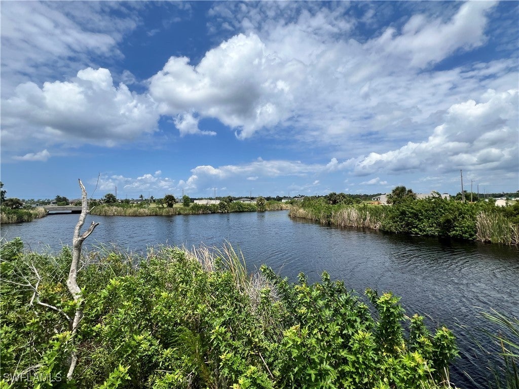 3929 Nw 39th St, Cape Coral