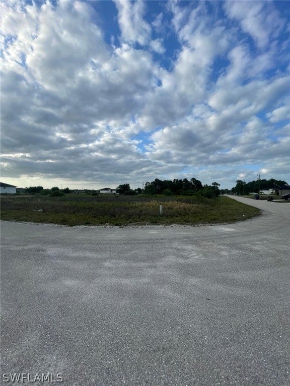 549 Trinity St E, LEHIGH ACRES