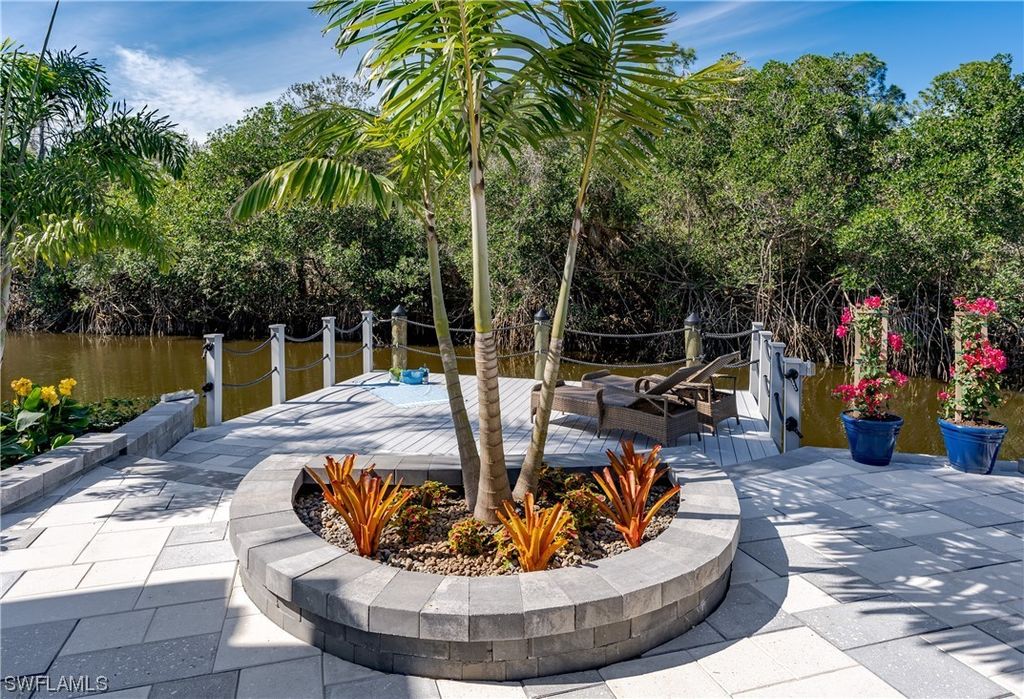 13307 Snook Cir, Naples
