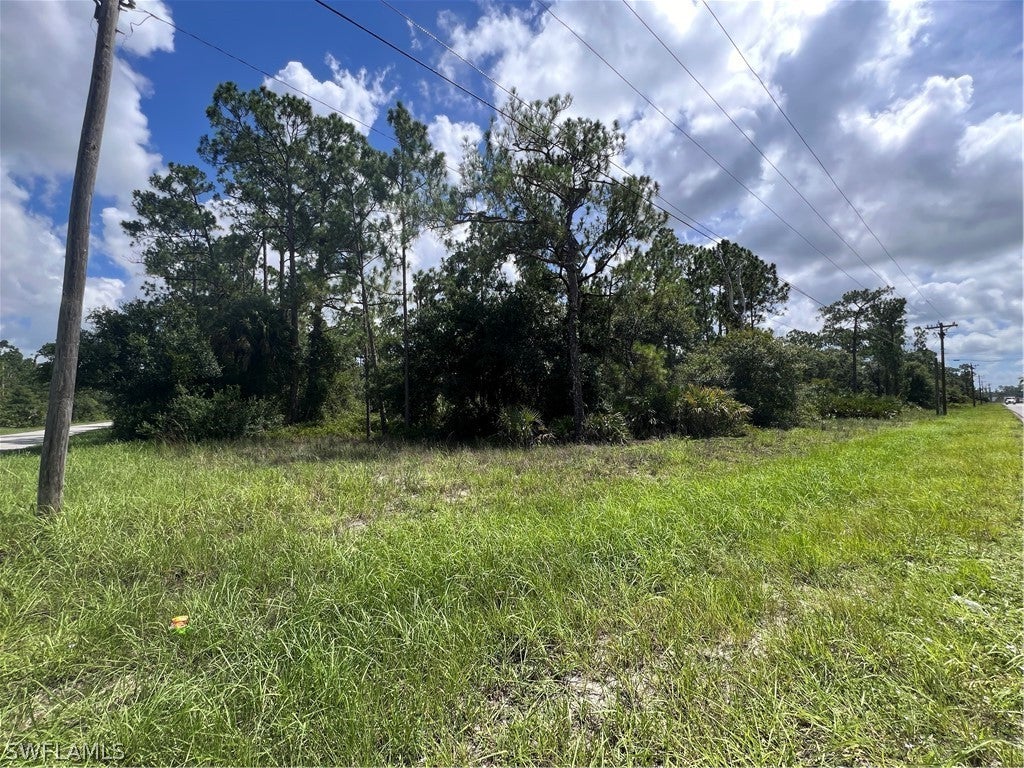 4301 E 10th St, LEHIGH ACRES