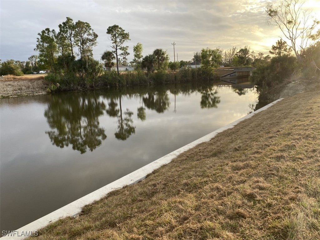 1928 Ne 42nd Ter, CAPE CORAL